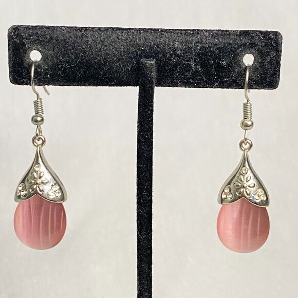 Dangle Drop Earrings Striated Pink Teardrop Stones With Silver Tone Caps - Picture 2 of 8